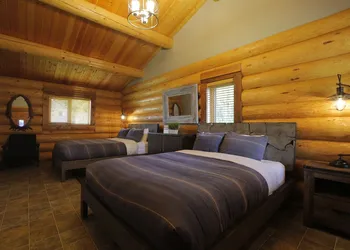 Sointula Lodge hotel thumbnail 2