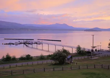 Sointula Lodge hotel thumbnail 4