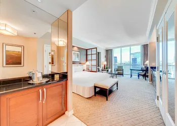 Jet Luxury Elite at The Signature hotel thumbnail 4