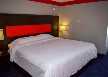 Travel Inn hotel thumbnail 2