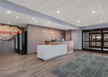 Hampton Inn Williams hotel thumbnail 3