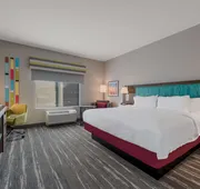Hampton Inn Williams hotel detail image 7