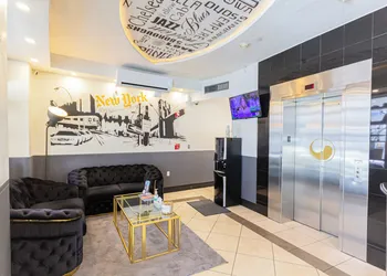 JGSTAY - Soho hotel thumbnail 3