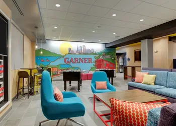Tru By Hilton Raleigh Garner hotel thumbnail 4