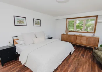 Servus Stratford hotel thumbnail 4