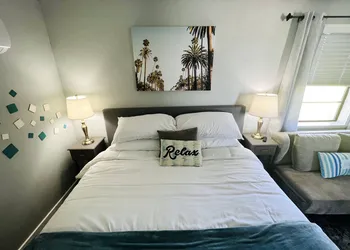 1915 Beach Club hotel thumbnail 4