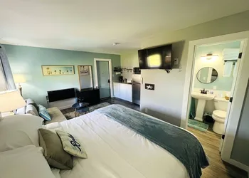 1915 Beach Club hotel thumbnail 5