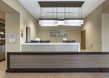 MainStay Suites North - Central York hotel thumbnail 2