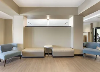 MainStay Suites North - Central York hotel thumbnail 5