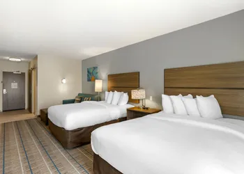 MainStay Suites North - Central York hotel thumbnail 7
