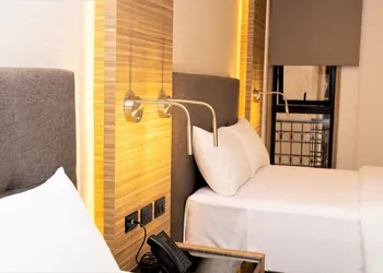 Hotel Plaza by Kavia hotel thumbnail 7