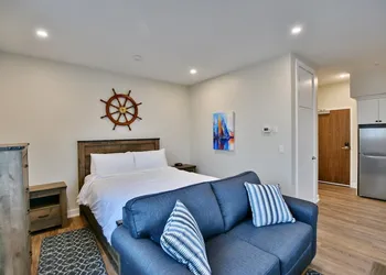 The Landing - Extended Stay Quarters hotel thumbnail 4