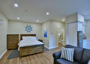 The Landing - Extended Stay Quarters hotel thumbnail 7