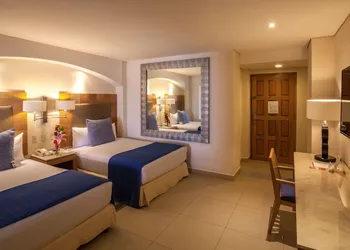Park Royal Beach Huatulco – All Inclusive hotel thumbnail 7