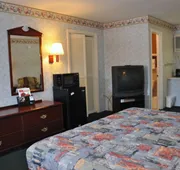 Merrimac Inn & Suites hotel detail image 5