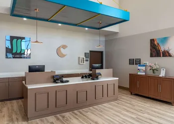 MainStay Suites Colorado Springs East - Medical Center Area hotel thumbnail 6