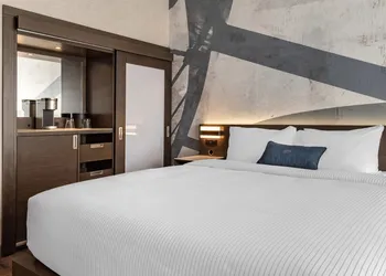 Cambria Hotel Minneapolis Downtown hotel thumbnail 8