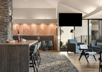 Best Western Courtview Hotel hotel thumbnail 7