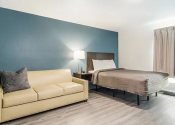 WoodSpring Suites Knoxville West hotel thumbnail 5