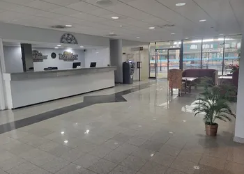 Howard Johnson BY Wyndham Hannibal hotel thumbnail 3