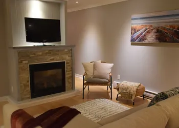 Les Chambres Roses hotel thumbnail 3