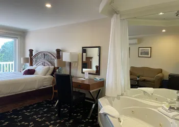 Hessenland Inn & Schatz Winery hotel thumbnail 6