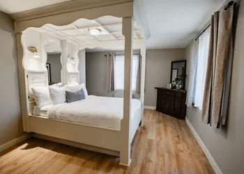 Hessenland Inn & Schatz Winery hotel thumbnail 7