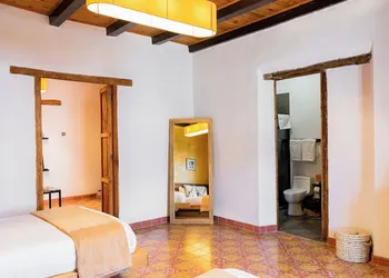 Casa I. Madero hotel thumbnail 8