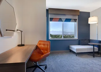 Holiday Inn Express & Suites Ontario - Chino Hills by IHG hotel thumbnail 5