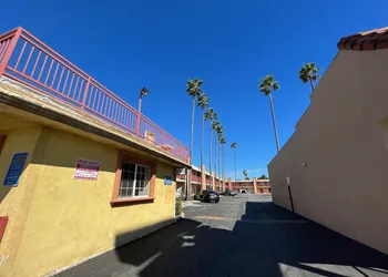 Palm Tree Inn hotel thumbnail 5