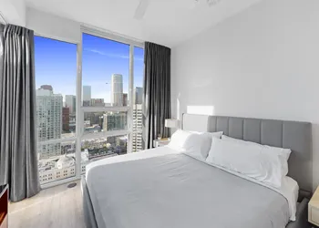 Level Los Angeles Downtown - South Olive hotel thumbnail 8