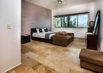 Hotel Suites Aeropuerto Cancun hotel thumbnail 4