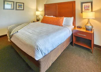Yellowstone River Inn & Suites hotel thumbnail 5