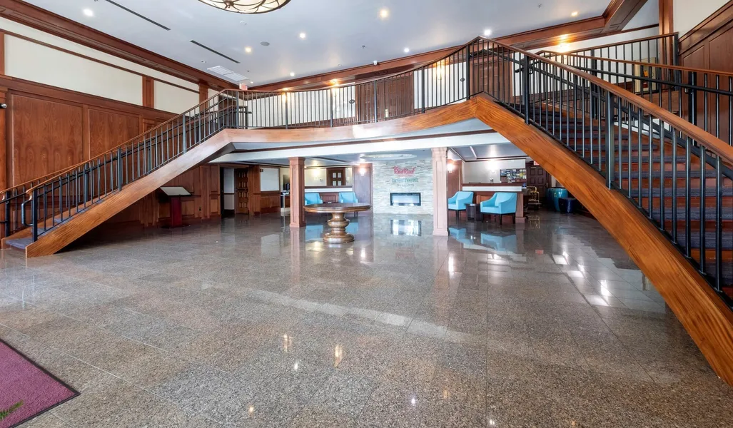 HomeTowne Studios by Red Roof Wilmington - New Castle hotel detail image 2