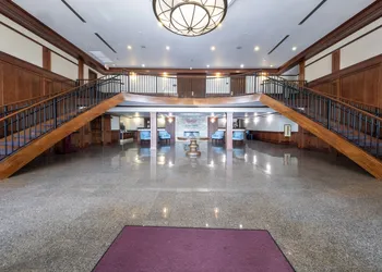 HomeTowne Studios by Red Roof Wilmington - New Castle hotel thumbnail 6