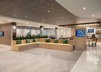 Wyndham Garden Winnipeg Airport hotel thumbnail 3