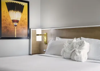 Wyndham Garden Winnipeg Airport hotel thumbnail 6