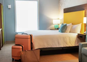 Home2 Suites by Hilton Petaluma hotel thumbnail 6