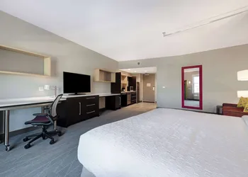 Home2 Suites by Hilton Petaluma hotel thumbnail 7