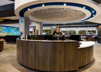 Tru By Hilton Traverse City hotel thumbnail 5