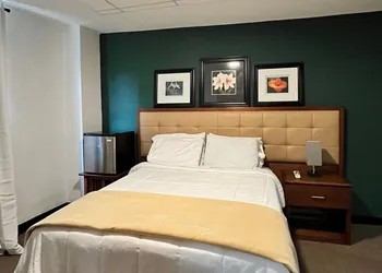 S.J. Suites Hotel hotel thumbnail 5
