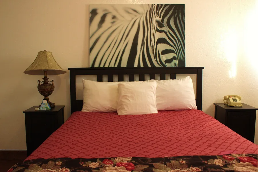 Tradewinds Hotel LAX Airport hotel detail image 2