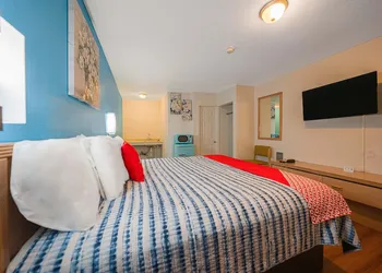 Royal Gateway Motel By OYO hotel thumbnail 8