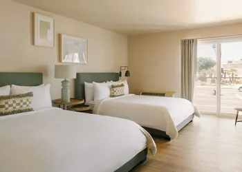 Hotel Solarena Newport Beach, a Dazzler Select by Wyndham hotel thumbnail 7
