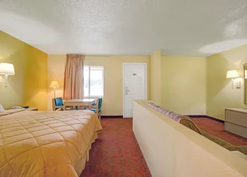 White Rock Inn hotel thumbnail 3