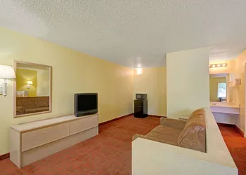 White Rock Inn hotel thumbnail 5