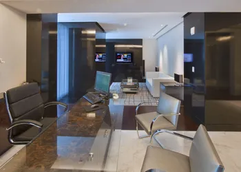 Hotel Beaux Arts, Autograph Collection hotel thumbnail 2