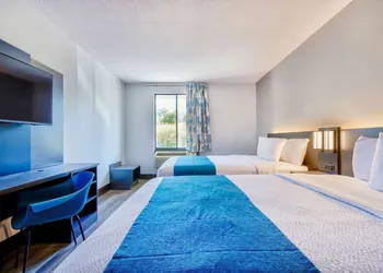 Motel 6 Jeffersonville, In - Louisville hotel thumbnail 5