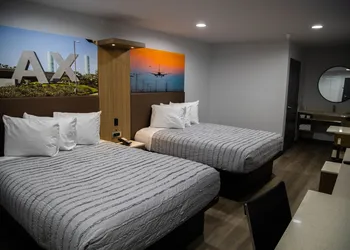 Pico Rivera Inn and Suites hotel thumbnail 5