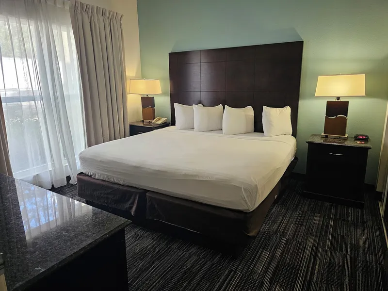MONTREAL SUITES ORLANDO by IHG hotel detail image 6